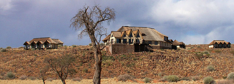Vogelstrausskluft Lodge *** - Na kraji Fish River Canyon Namibie