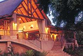 Tinga Private Game Lodge ***** - privtn koncese v NP Kruger - JAR