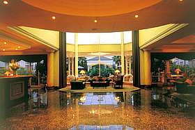 The Airport Grand**** - u letit OR Tambo Airport Johannesburg - JAR